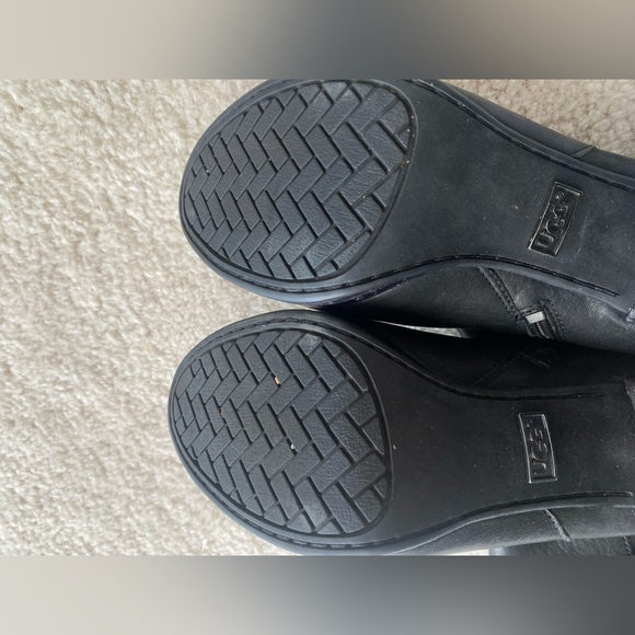 UGG Black Leather Jardin Platform Heeled Boots size 7.5 - Picture 4 of 5